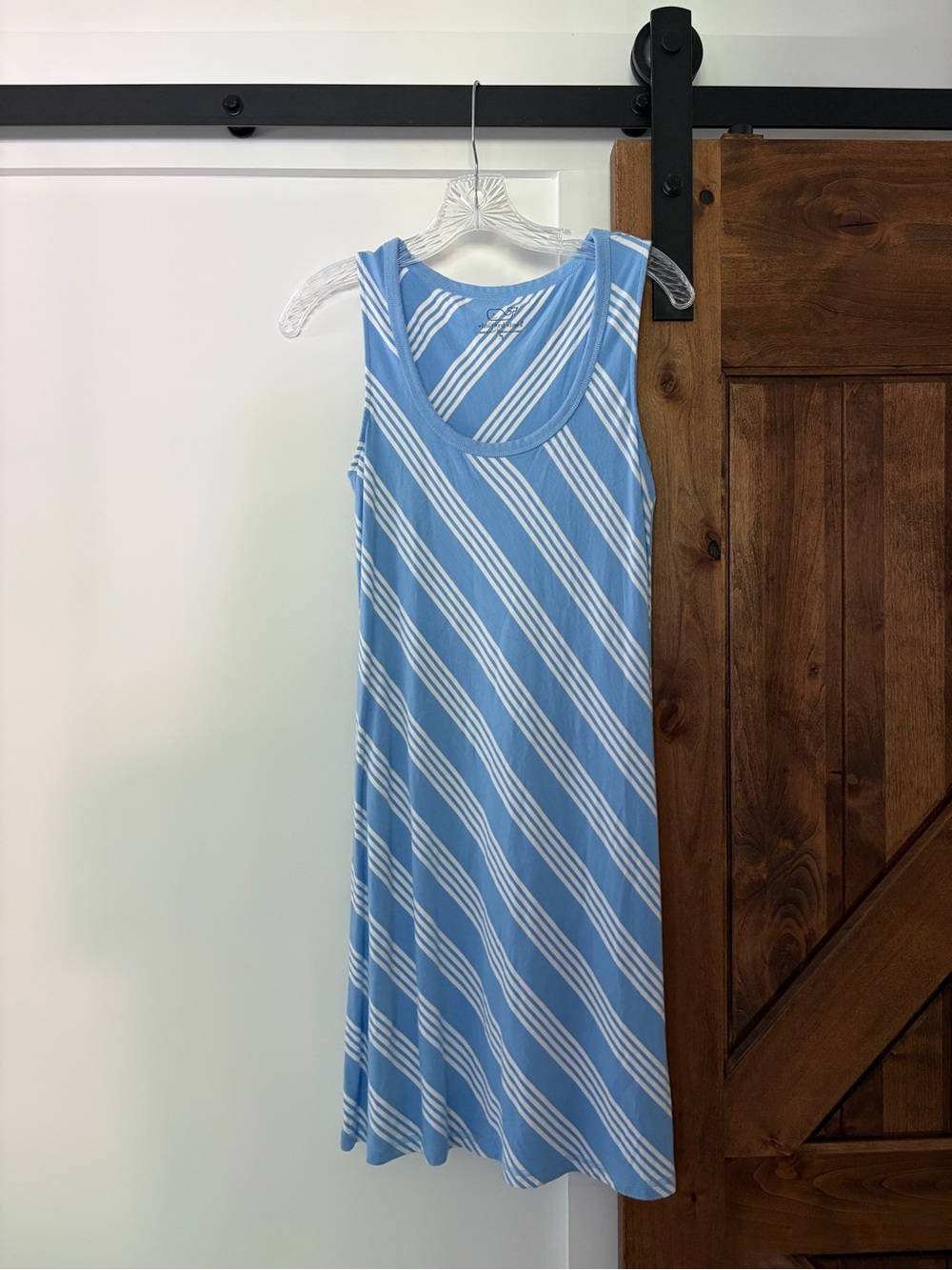 vineyard vines blue and white striped sleeveless shift dress